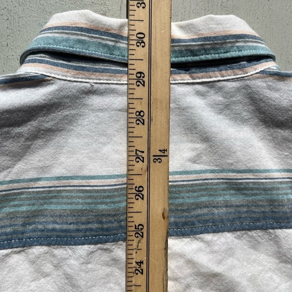 Men's Salty Crew Shirt Multicolor Button-Down L Pocket Beach Outdoor Striped - Picture 11 of 11